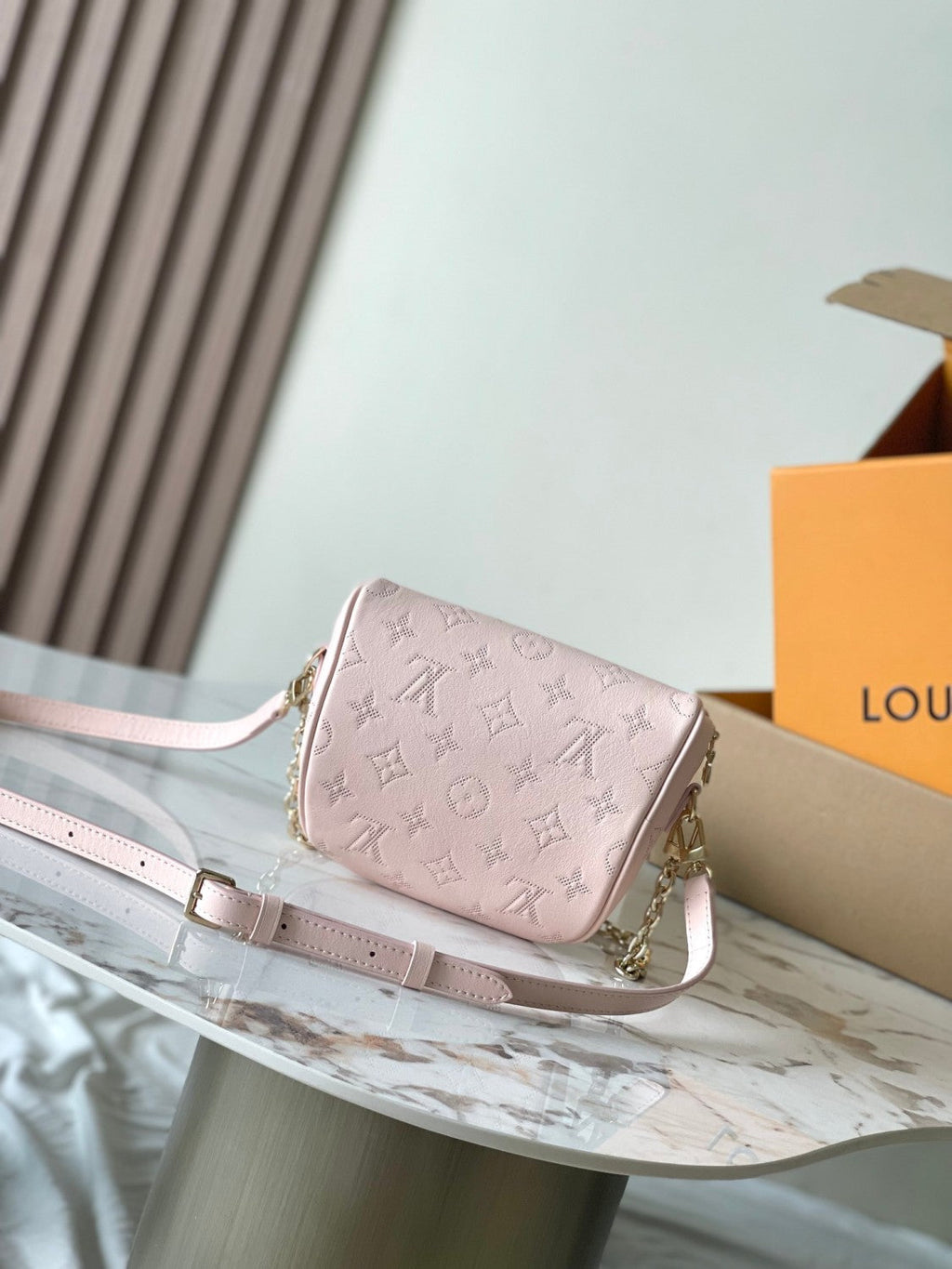 Louis Vuitton Mini Bumbag Flower Ring Women's Solid Colour Logo Print Soft Calfskin Handbag Shoulder Crossbody Bag Bags #76842
