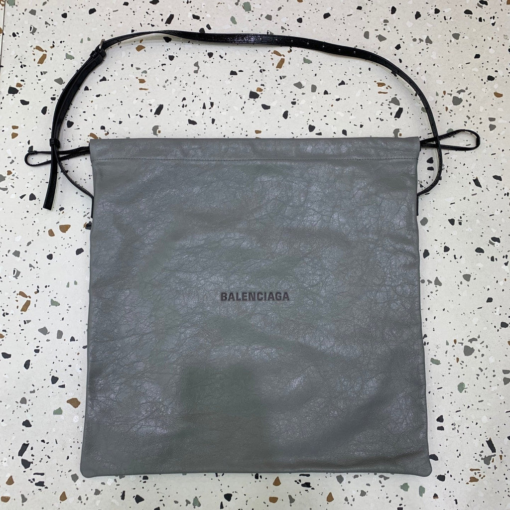 Balenciaga Women's Old Hardware Accessories Zipper Closure Sheep Leather Tote Bag Single Shoulder Crossbody Bags #75936
